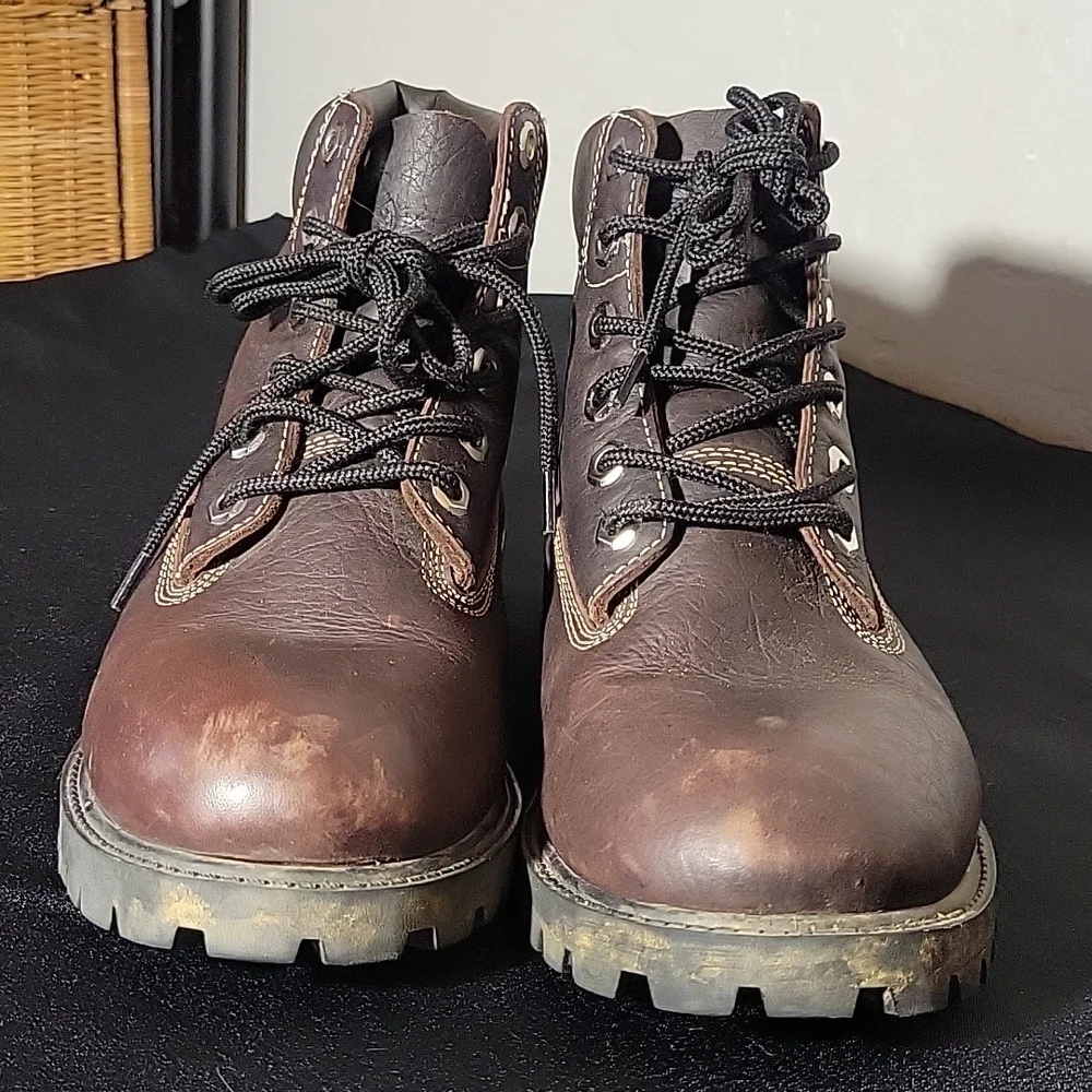 TIMBERLAND Boy's 5 Distressed Leather Boots
